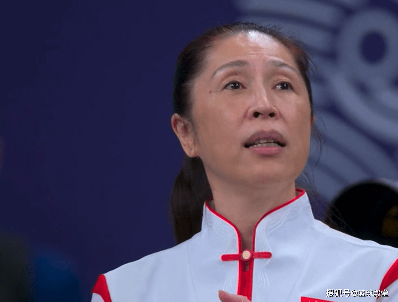 爱游戏app-纽卡斯尔训练开放日，清晨强势反弹引欢呼，亚冠在即，临场指挥获称赞-爱游戏app